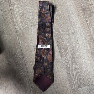 Vintage Men's Tie in Purple and Gold